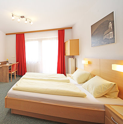 Komfortzimmer im Gasthof Rose in Virgen, Osttirol