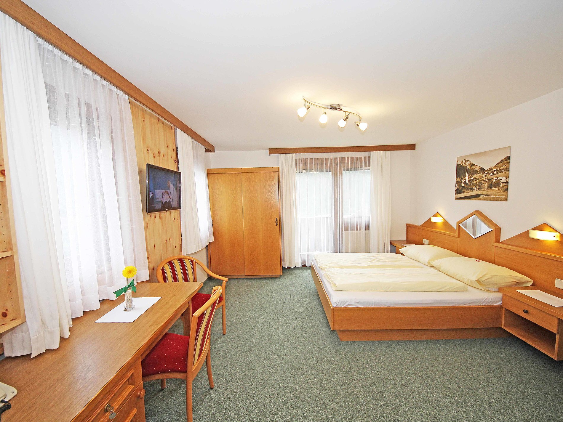 Komfortzimmer im Gasthof Rose in Virgen, Osttirol